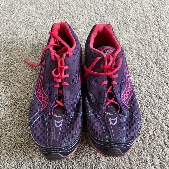 Saucony Spikes Running Shoe - Picture 2 of 4